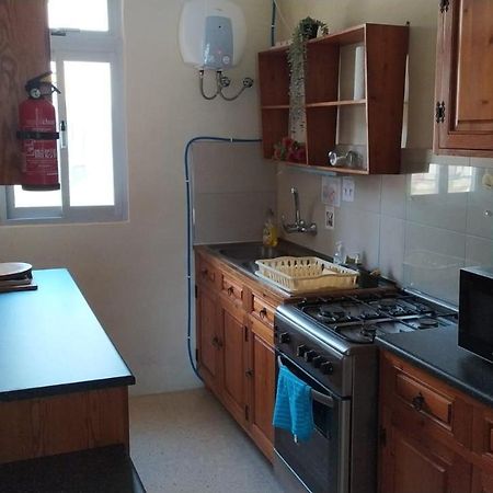 Sea View 2 Bedroom Apartment Марсаскала Экстерьер фото