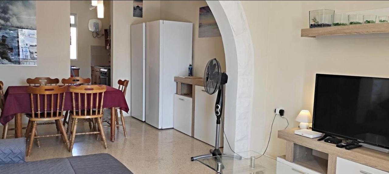 Sea View 2 Bedroom Apartment Марсаскала Экстерьер фото