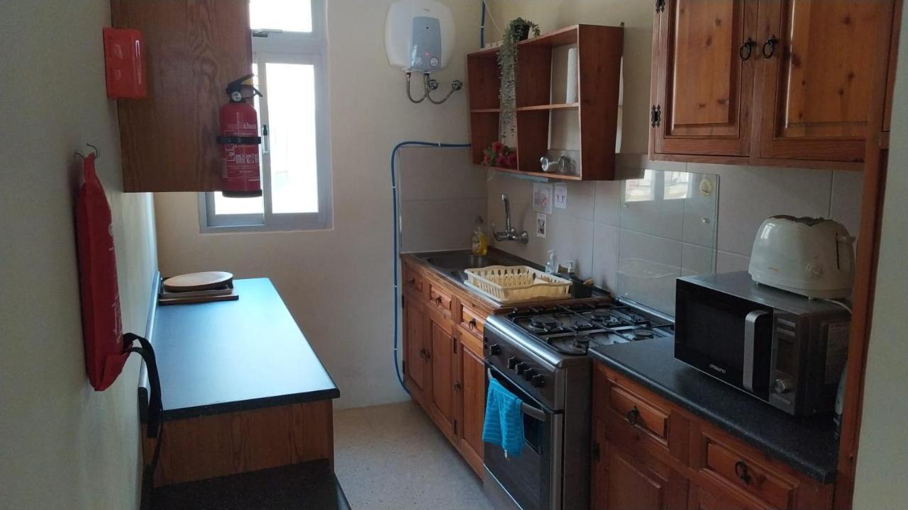 Sea View 2 Bedroom Apartment Марсаскала Экстерьер фото
