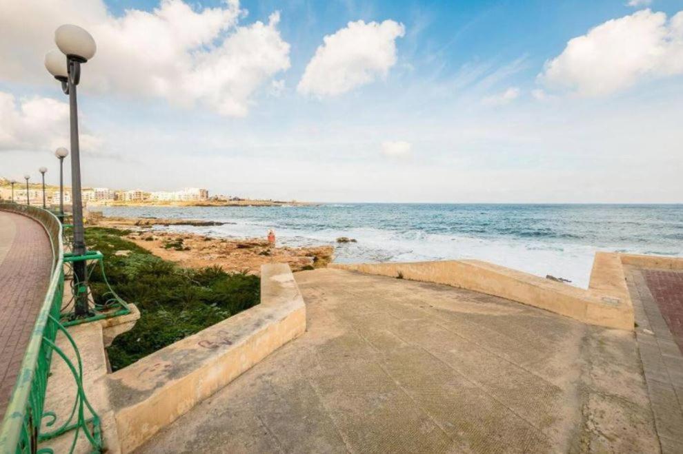 Sea View 2 Bedroom Apartment Марсаскала Экстерьер фото